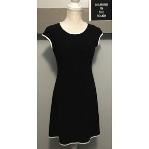 Annalee + Hope Black Solid Dress With White Trim Cap Sleeve Dress Size S